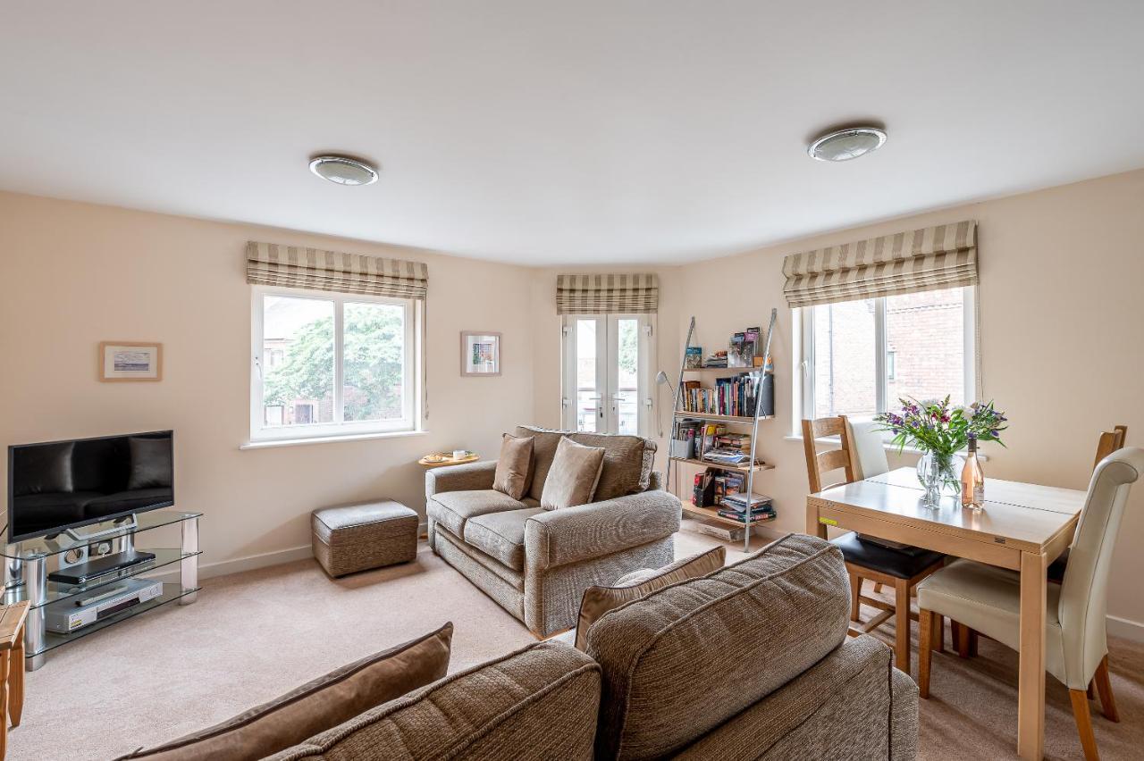 4 Crambeck Court Apartment York Bagian luar foto